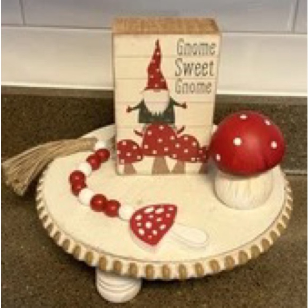 New Set of 3 Gnome and Mushroom Decor Set